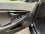 Volvo V40 2.0 T3 Dynamic Edition 153PK / Airco clima/ Navigatie/ Cruise/ PDC/ LED/ Stoel verw./ LMV
