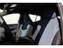 Volvo EX30 Single Motor Extended Range Plus Europa 69 kWh | Driver Support | Warmtepomp | Dual Zone Electronic Climate Control | Verwarmbare voorstoelen | Verwarmbaar stuurwiel | Volvo Guard Alarm | Elektrisch verstelbare voorstoelen | Pilot Assist | Digital Key Plus | Adaptieve Cruise Control | Premium Audio by Harman Kardon | Google Maps | Google Assistant | Keyless entry | Blis | 19” 5-spaaks Aero lichtmetalen velgen | Camera achter | Elektrisch bedienbare achterklep | Draadloos telefoon opladen | Verlichtingspack 2