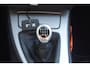 BMW 3-Serie Touring 320i Business Line LEES TEKST