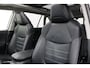 Toyota RAV4 2.0 VVT-iE 2WD Executive | Panoramadak | Trekhaak | Leder | Dodehoek detectie | JBL | Navigatie | 360 camera | Stoelverwarming | Digitale binnenspiegel | Apple Carplay / Android Auto | 19 inch