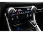 Toyota RAV4 2.0 VVT-iE 2WD Executive | Panoramadak | Trekhaak | Leder | Dodehoek detectie | JBL | Navigatie | 360 camera | Stoelverwarming | Digitale binnenspiegel | Apple Carplay / Android Auto | 19 inch