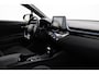 Toyota C-HR 2.0 Hybrid Style | Dodehoek detectie | Navigatie | Stoel-/stuurverwarming | Keyless | Adaptive Cruise | Clima | Parkeersensoren voor/achter | Camera | 18 inch