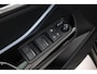 Toyota C-HR 2.0 Hybrid Style | Dodehoek detectie | Navigatie | Stoel-/stuurverwarming | Keyless | Adaptive Cruise | Clima | Parkeersensoren voor/achter | Camera | 18 inch