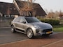 Porsche Macan 3.6 Turbo 400PK | Panoramadak | BOSE | Stoelmemory | Leer | 21 inch |