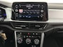 Volkswagen T-Roc 1.0 TSI 110pk H6 Life Trekhaak App-Connect