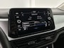 Volkswagen T-Roc 1.0 TSI 110pk H6 Life Trekhaak App-Connect