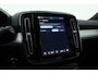 Volvo XC40 2.0 B3 Ultra Black Edition | Pano | Harman Kardon | 360cam | Memory | Stoel-Stuurverw. | Adapt. Cruise | Keyless