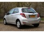 Toyota Yaris 1.0 VVT-i 70pk Aspiration | NL-auto | Facelift model! | Airco | Elek. ramen | Centr. deurvergr. | Radio | Metallic lak |