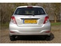 Toyota Yaris 1.0 VVT-i 70pk Aspiration | NL-auto | Facelift model! | Airco | Elek. ramen | Centr. deurvergr. | Radio | Metallic lak |