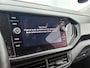 Volkswagen T-Cross 1.0 TSI Life | BTW | Adaptive cruise | Stoelverwarming | Parkeersensoren voor & achter | Camera