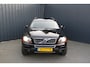 Volvo XC90 2.4 D5 Momentum - LEDER - NAVIGATIE - TREKHAAK