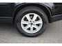 Volvo XC90 2.4 D5 Momentum - LEDER - NAVIGATIE - TREKHAAK