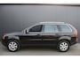 Volvo XC90 2.4 D5 Momentum - LEDER - NAVIGATIE - TREKHAAK