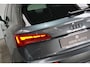 Audi Q5 50 TFSIe S-Line Black Edition Luchtvering|Sfeer|ACC|Carbon