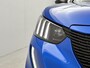 Peugeot e-2008 SUV EV GT Pack 50 kWh 136pk | Accu SOH 91,7% | Navigatie | Schuif-/kanteldak | Leder/Alcantara sportstoelen | Achteruitrijcamera | Stoelverwarming | Full Led koplampen | 3D Cockpit | Keyless | Parkeersensoren v+a | Adaptieve Cruise Control | Dodehoeksensor | Apple Carplay / Android Auto | DAB+ radio | Donker getint glas | RMC Trekhaak | 18" lichtmetalen velgen |