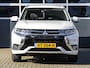Mitsubishi Outlander 2.0 PHEV instyle | Leder | Xenon | 360 camera | Keyless | Stoelverwarming | PDC v+a