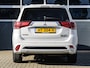 Mitsubishi Outlander 2.0 PHEV instyle | Leder | Xenon | 360 camera | Keyless | Stoelverwarming | PDC v+a