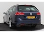 Volkswagen Golf Variant 1.4 TSI Connected Series R-Line | Trekhaak | Stoelverwarming | Navigatie | Sportstoelen |
