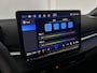 Volkswagen T-Roc 1.5 eTsi 150pk DSG R-Line First Edition Trekhaak 360Camera Head-Up harman/kardon Stoelverwarming Virtual Cockpit Panoramadak