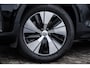 Volvo XC40 1.5 T4 Plug-in hybrid Core Bright | Stoel en Stuurverwarming | Parkeer Camera | Parkeersensoren Voor en Achter | Keyless Entry | Navigatie |