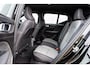 Volvo XC40 1.5 T4 Plug-in hybrid Core Bright | Stoel en Stuurverwarming | Parkeer Camera | Parkeersensoren Voor en Achter | Keyless Entry | Navigatie |