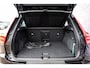 Volvo XC40 1.5 T4 Plug-in hybrid Core Bright | Stoel en Stuurverwarming | Parkeer Camera | Parkeersensoren Voor en Achter | Keyless Entry | Navigatie |