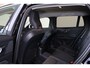 Volvo V60 T6 Recharge AWD Core Bright - IntelliSafe Assist & Surround - 360º Camera - Harman/Kardon audio - Verwarmde voorstoelen, stuur & achterbank - Parkeersensoren voor & achter - Extra getint glas - 18' LMV