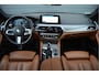 BMW 5-Serie 520i High Executive Edition | M-PAKKET | CAMERA | LED | KEYLESS | TREKHAAK |