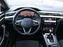 Volkswagen Arteon Shooting Brake R-Line 1.4 TSI 218 PK eHybrid DSG | LED Matrix IQ | Panoramadak | DCC | Side Assist | Trekhaak | Achteruitrijcamera |