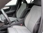 Volvo XC40 2.0 B4 Plus Dark / Trekhaak / All Season Banden / Stoel+Stuurwielverwarming / Elek. verstelbare stoelen / Harman Kardon Audio / Blis