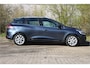 Renault Clio Estate 0.9 TCe 90pk Intens | NL-auto | Luxe! | Climate control | LED | Cruise control | Half leder | Parkeersensoren |