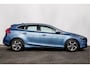Volvo V40 2.0 D2 R-Design Business Trekhaak/ Lederen int./ Stoelverwarming/ Xenon/ Full map navigatie
