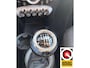 MINI One Mini 1.4 LET op auto loop op 3 cilinders.