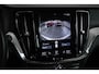 Volvo V60 T6 Twin Engine AWD Inscription | Panoramadak | Stoelverwarming | Parkeersensoren voor + achter | Parkeerverwarming | Comfortstoelen | Navigatie | Lederen Bekleding |