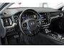 Volvo V60 T6 Twin Engine AWD Inscription | Panoramadak | Stoelverwarming | Parkeersensoren voor + achter | Parkeerverwarming | Comfortstoelen | Navigatie | Lederen Bekleding |