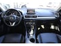 Mazda 3 2.0 GT-M 120pk AUT | Navigatie | Xenon | Head-up | Trekhaak Afneembaar | Leder