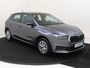 Skoda Fabia 1.0 TSI Active | Airco | DAB radio | Verwarmbare buitenspiegels | Lane- en frontassist | USB |