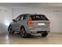 Volvo XC60 T6 350PK Automaat Plug-in Hybrid AWD Ultra Dark / Navigatie / Luchtvering / 360 Camera / Adaptieve Cruise Control / Stuurverwarming / Stoelverwarming v+a / Elektr. Achterklep / Schuifdak / Trekhaak