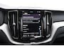Volvo XC60 T6 350PK Automaat Plug-in Hybrid AWD Ultra Dark / Navigatie / Luchtvering / 360 Camera / Adaptieve Cruise Control / Stuurverwarming / Stoelverwarming v+a / Elektr. Achterklep / Schuifdak / Trekhaak