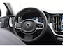 Volvo XC60 T6 350PK Automaat Plug-in Hybrid AWD Ultra Dark / Navigatie / Luchtvering / 360 Camera / Adaptieve Cruise Control / Stuurverwarming / Stoelverwarming v+a / Elektr. Achterklep / Schuifdak / Trekhaak
