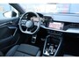 Audi A3 Sportback 40 TFSIe 204pk S Edition | 19" Velgen | Panoramadak | Sfeerverlichting | Achteruitrijcamera | Zwart Optiek