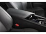 Toyota C-HR 1.8 Hybrid Executive Ultimate | Treekplanken | JBL Audio | Parkeer sensoren | Leer | Navigatie |