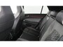 Volkswagen Golf 1.5 eTSI 130pk R-Line Business DSG / Navigatie / Panoramadak / Stoelverwarming