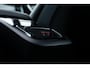 Volvo V90 2.0 T6 Plug-in Hybrid AWD R-Design Volvo V90 T6 AWD R-Design | Schuif-/Kanteldak | Head-Up Display | Harman Kardon Audio | 360 Camera | Memory | Trekhaak | Park Assist | DAB | Stoel-/Stuurverwarming + Stoelverwarming achter