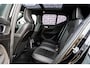 Volvo XC40 1.5 T5 Plug-in hybrid Ultimate Bright | Panoramadak | Adaptieve Cruise Control | Stoel en Stuurverwarming | Donker Glas | Harman Kardon |