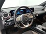 Mercedes-Benz A-klasse 180 Business Solution AMG 136PK | AMG Line | Half-Lederen Bekleding | Stoelverwarming | Achteruitrijcamera | Apple CarPlay & Android Auto