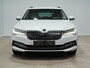 Skoda Superb Combi 1.4 TSI iV 204pk Business Edition Plus Trekhaak Camera Navigatie Stoelverwarming Carplay