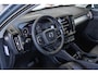 Volvo XC40 T4 Recharge Inscription Expression | Parkeersensoren voor en achter | Parkeercamera | Volvo on Call | Navigatie | 4-Seizoenenbanden | Sensus Connect met High Performance Audio | Climate Control | Cruise Control