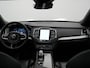 Volvo XC90 T8 Recharge AWD Ultimate Dark 7 Persoons LONG RANGE Plug In Hybrid 455pk Dealer O.H. PHEV | Trekhaak Af Fabriek | Panodak | Luchtvering | Adaptive Cruise | 360 Camera | Harman / Kardon | Lederen Sportstoelen Memory & Verwarmd | Google Assistent | Keyless | 22"L.M |