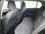 Volkswagen Golf 1.5eTSI/150PK Style DSG · Navigatie · Camera + Parkeersensoren · Apple/Android Car Play